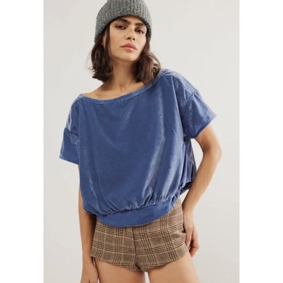 FREE PEOPLE WE THE FREE Cloud 9 Slouchy Top in Blue Velvet Boho Academia Size M - Picture 1 of 15